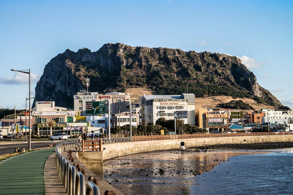 فندق اروها جيجو مدينة سيوجويبو المظهر الخارجي الصورة